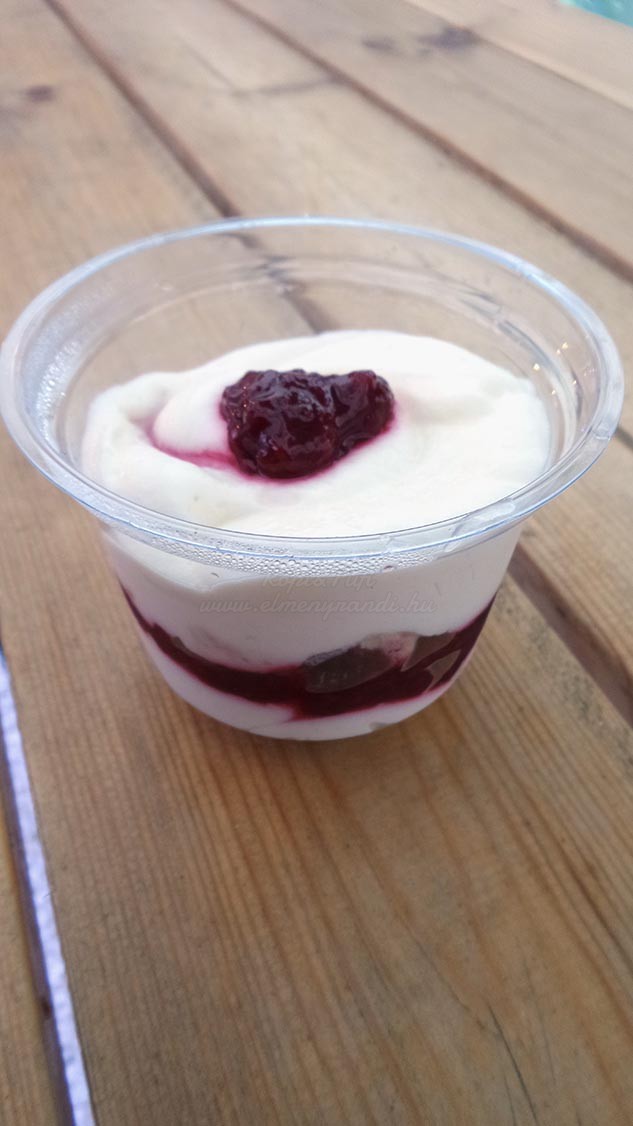 Karaván Streetfood Budapest - Raspberry Cheesecake