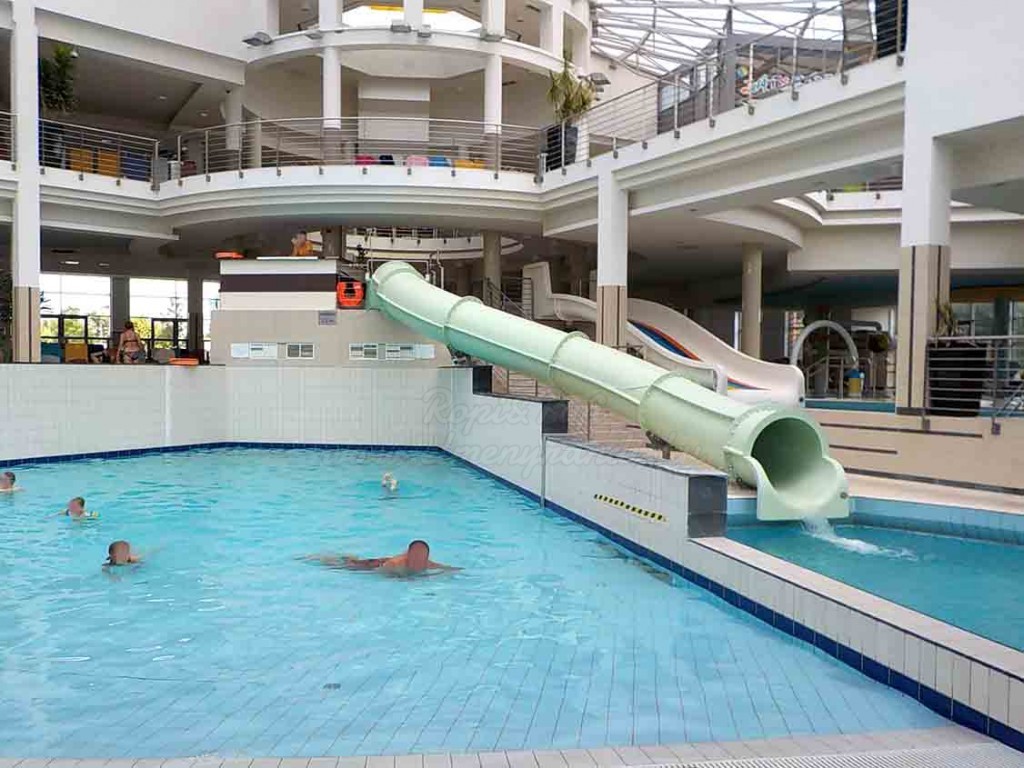 Sárvári gyógy és wellness fürdő